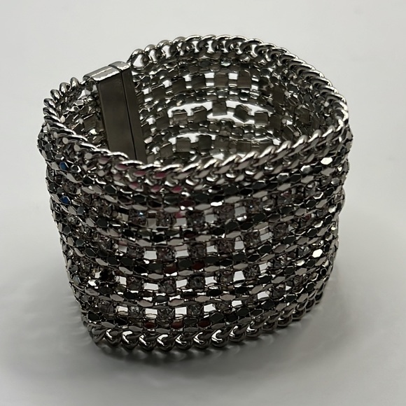 Vintage Clear Rhinestone Bling Bracelet - Picture 7 of 17